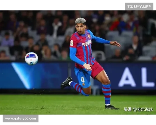 切尔西vs巴萨：阿劳霍两黄变一红，巴萨少一人应战